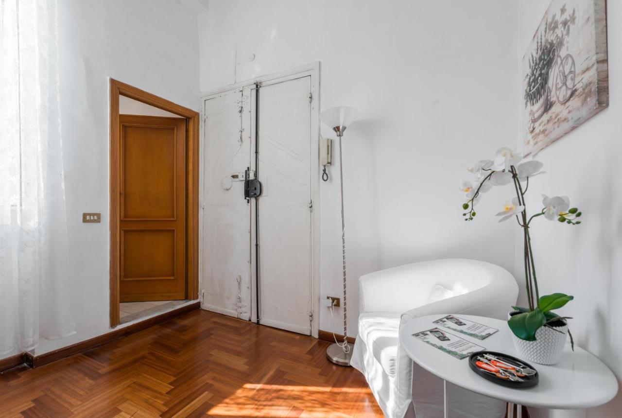 Appartamento Vicolo Delle Grotte Rome Buitenkant foto
